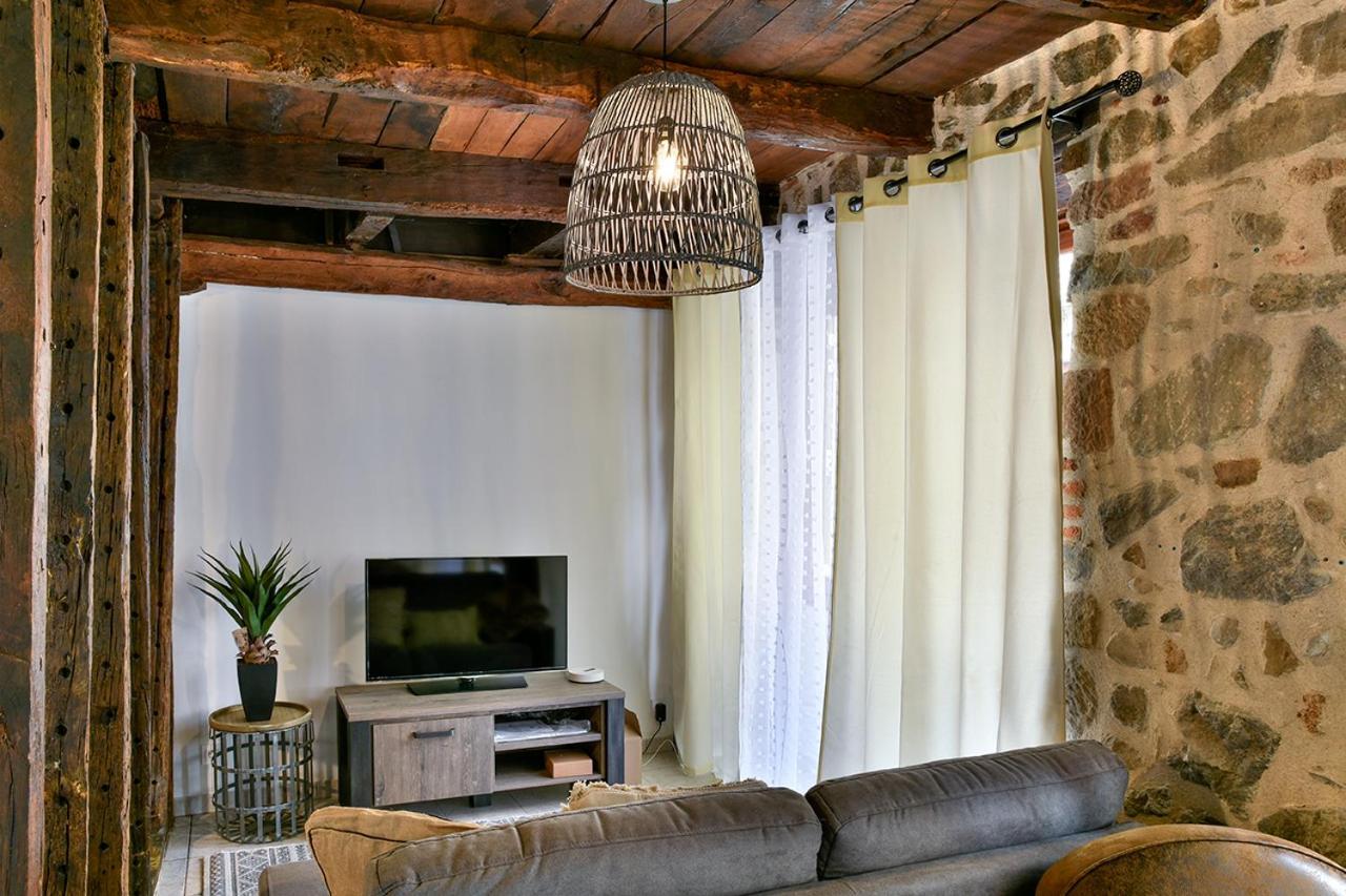 Logis Face A L'Abbatiale Apartment Beaulieu-sur-Dordogne Exterior photo